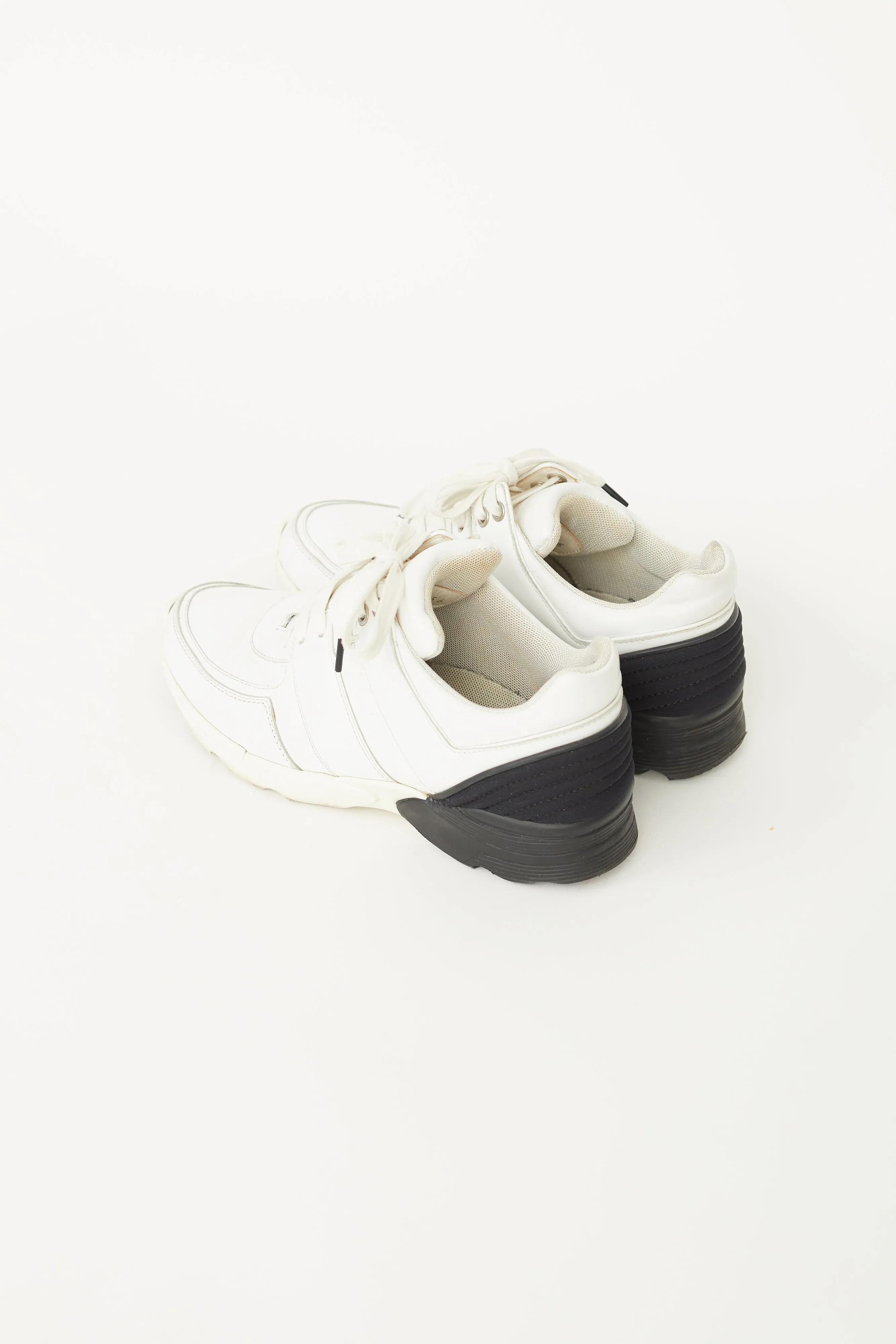 2016 White & Black Leather & Nylon Low-Top Sneaker