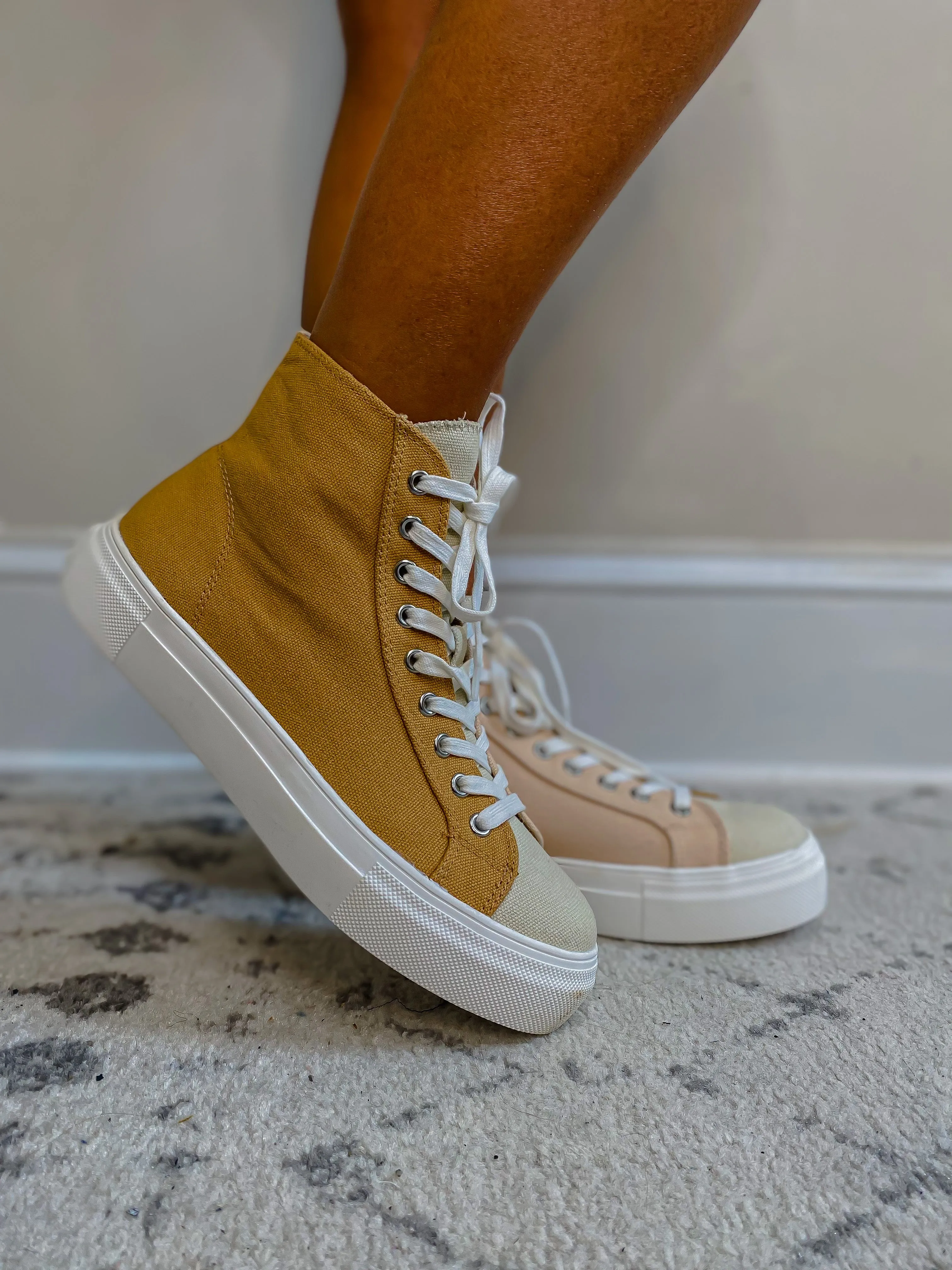 Matisse Shea Natural Multi High Top Sneaker