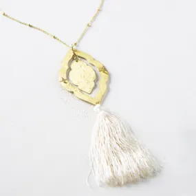 Nihira Ashram Window Necklace G